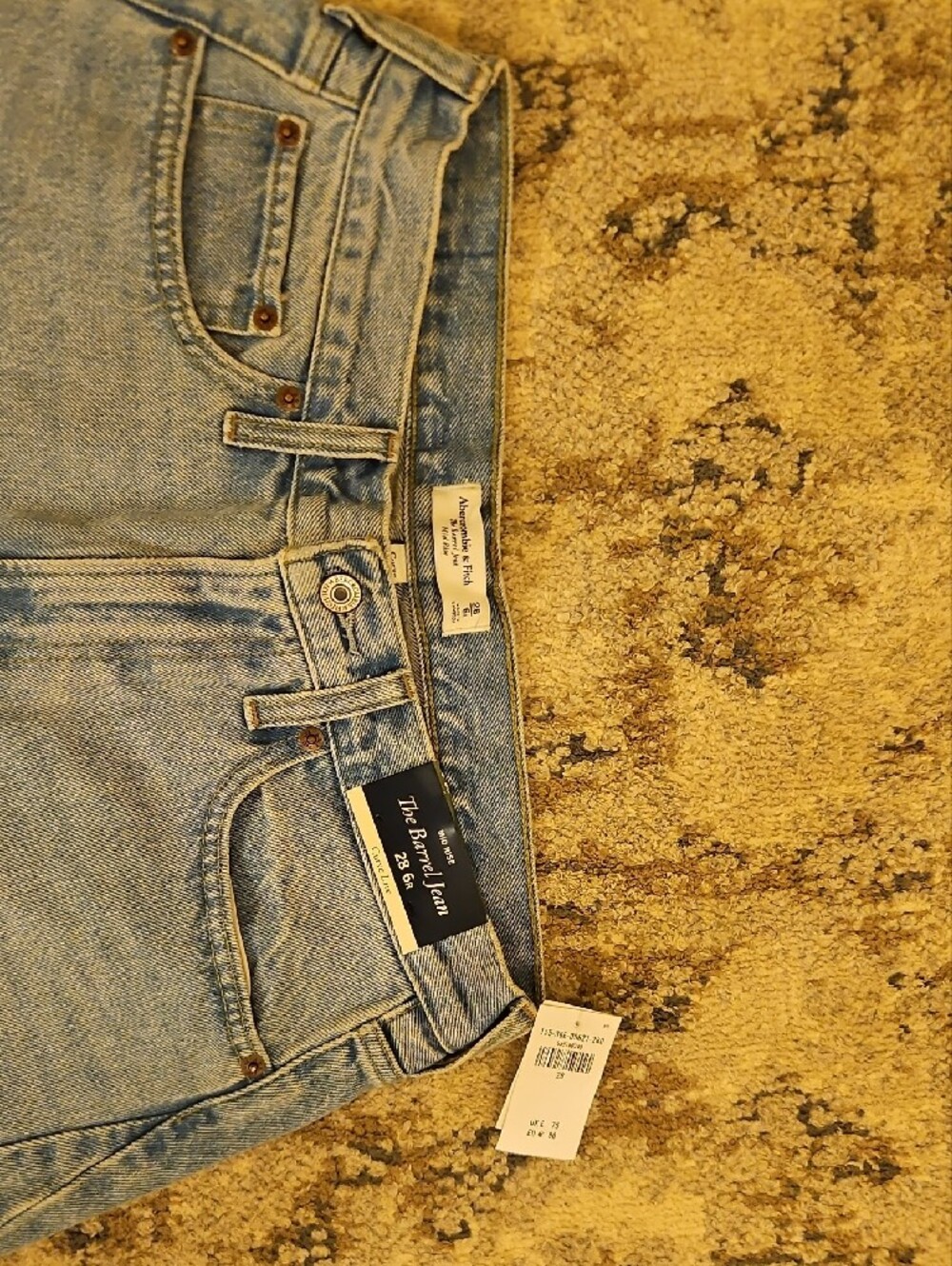 Light Wash High-Rise Wide Leg Jeans for Women - Picture 3 of 7